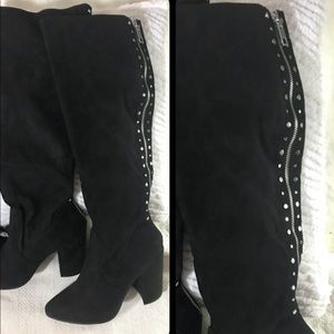 NWB Dolcetta Black knee high boots